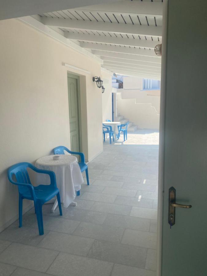 فندق Asiminas Naxos City المظهر الخارجي الصورة